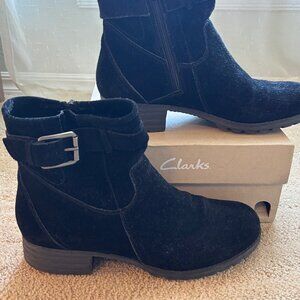 Clarks Marana Amber Black Suede Boots 8.5 Medium